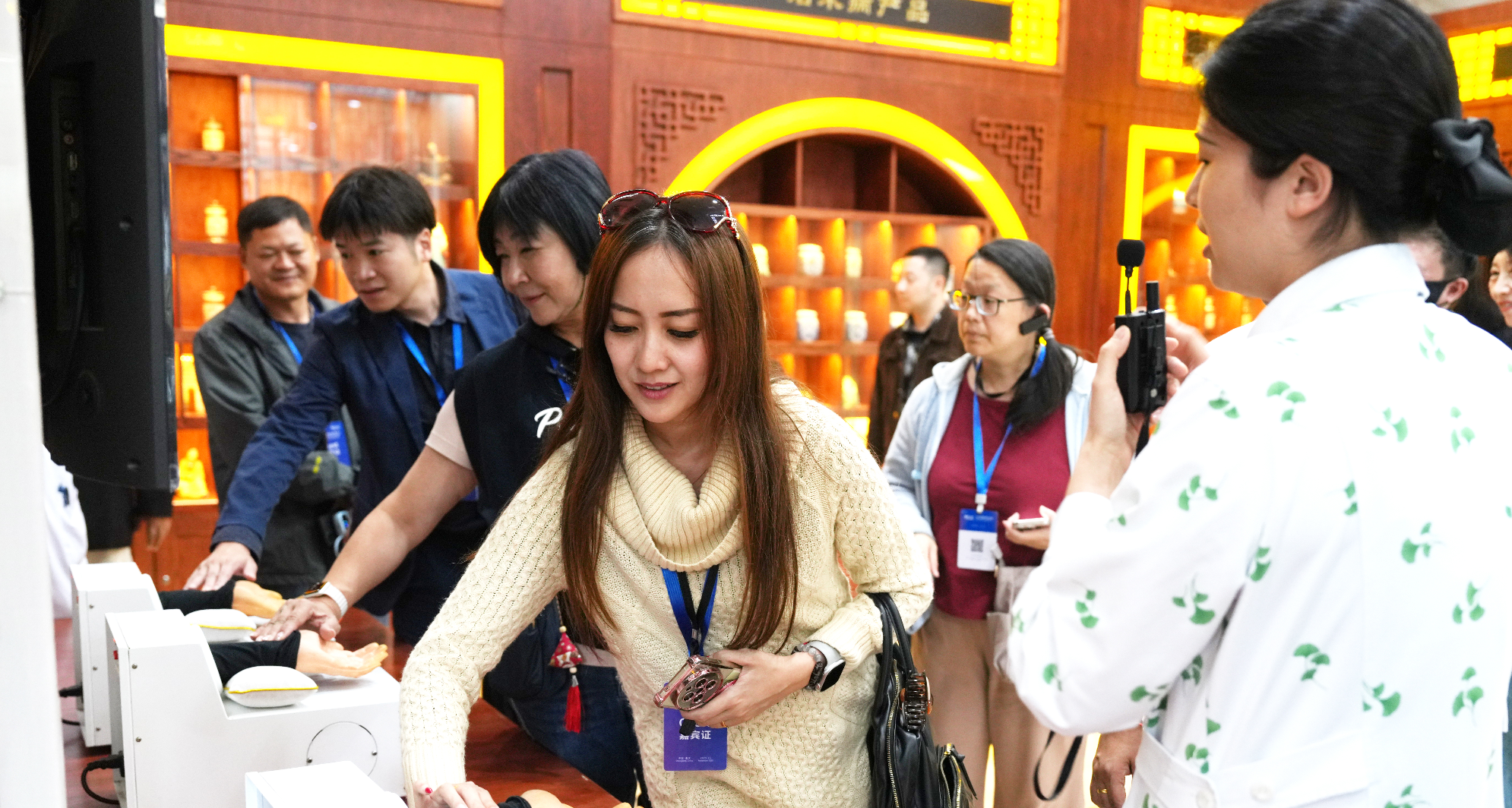 相重庆国际旅行商大会“破圈出海”开元棋牌网站重庆国际医疗服务亮(图2)